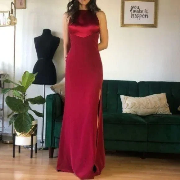 Burgundy Night Gown ft Low Back & Slit Prom Dress Wedding Guest Bridesmaid - Picture 3 of 5